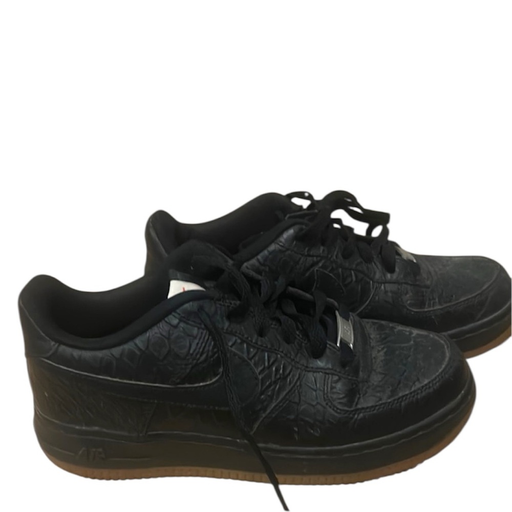 Nike Black and Brown Sneakers Classic Design